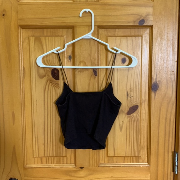 Cropped black top - Picture 2 of 2